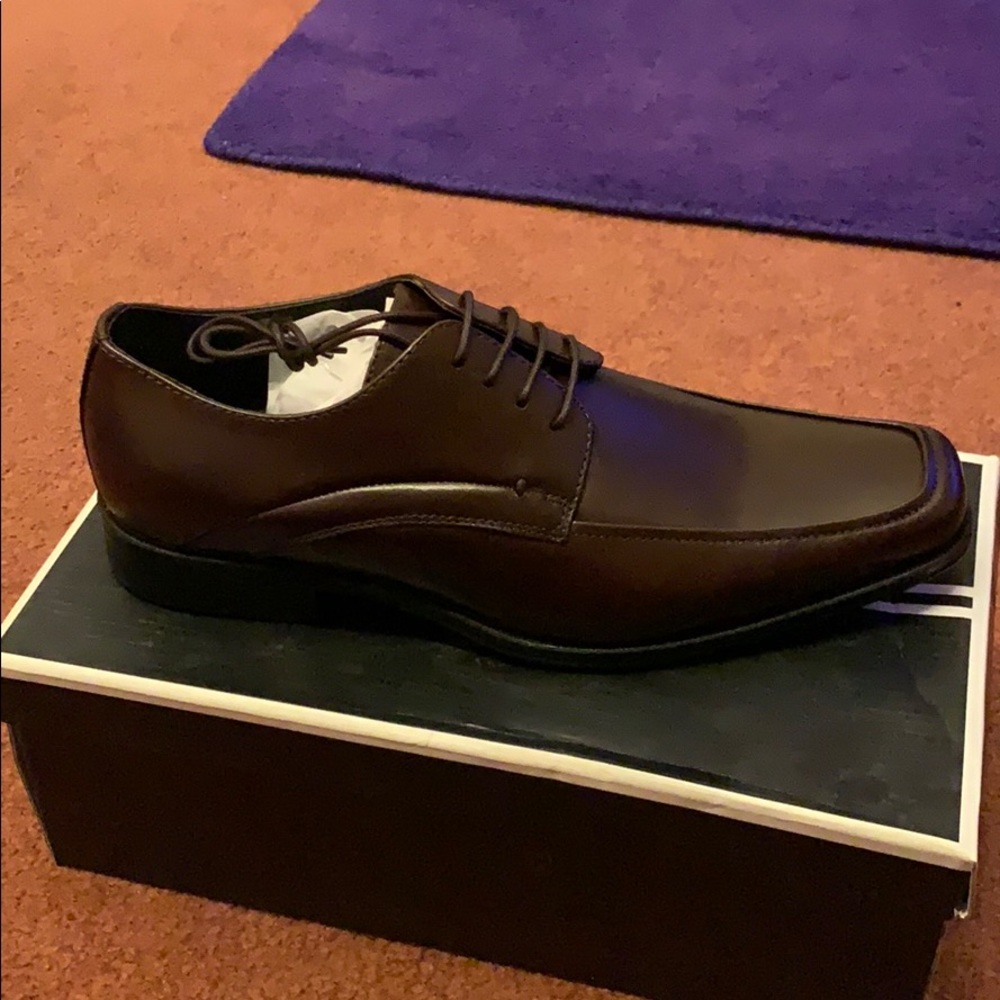 NEW IN BOX Robert Wayne Brown Leather Dress Shoes